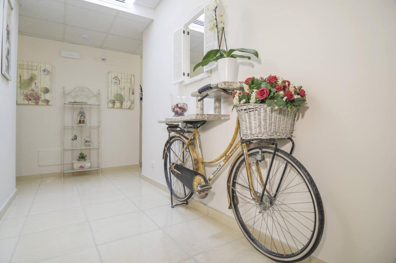 La Vecchia Fontana Del Convento Bed & Breakfast Giulianova Exterior photo