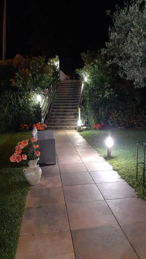 La Vecchia Fontana Del Convento Bed & Breakfast Giulianova Exterior photo